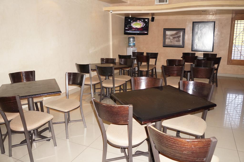 Tarahumara Inn Ciudad Cuauhtemoc  Luaran gambar