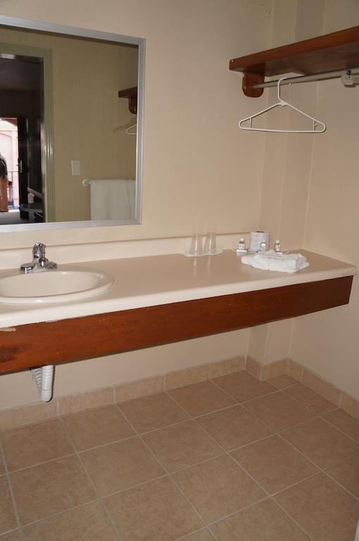 Tarahumara Inn Ciudad Cuauhtemoc  Bilik gambar