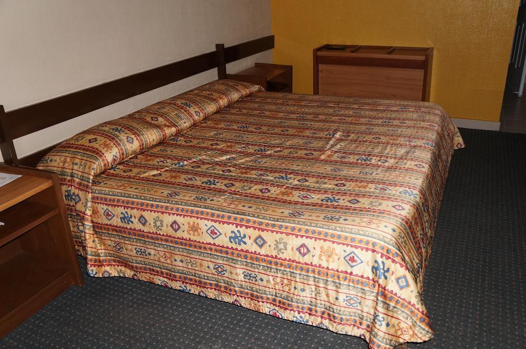Tarahumara Inn Ciudad Cuauhtemoc  Bilik gambar