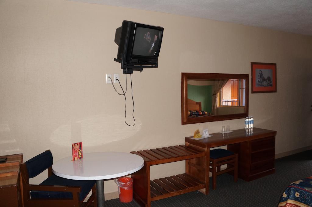 Tarahumara Inn Ciudad Cuauhtemoc  Luaran gambar